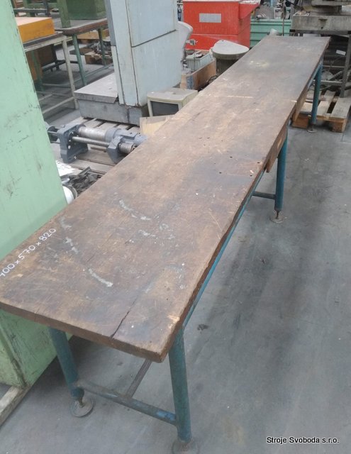 Pracovní stůl - ponk 3400x570x820 (Pracovni stul - ponk 3400x570x820mm (2).jpg)
